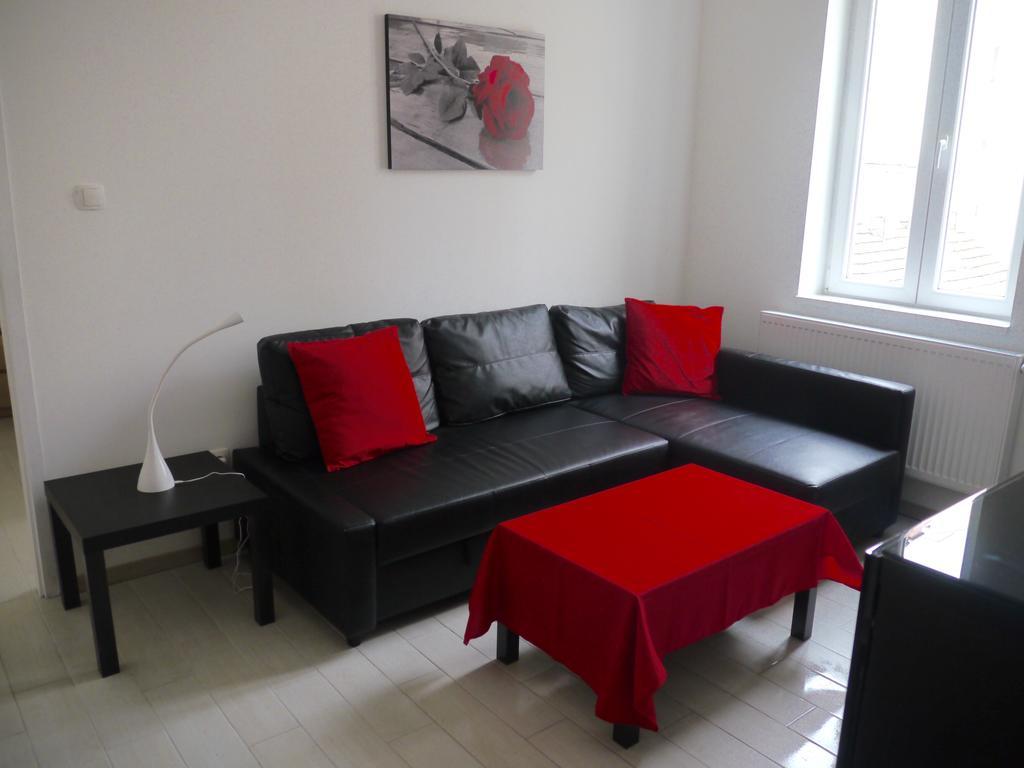 Inner-City Flat Budapest Eksteriør billede